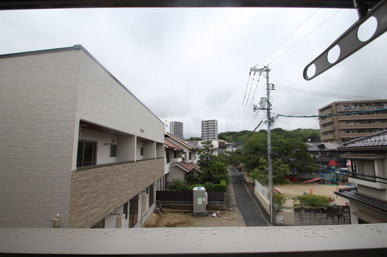 ロイヤルヴィラ向洋