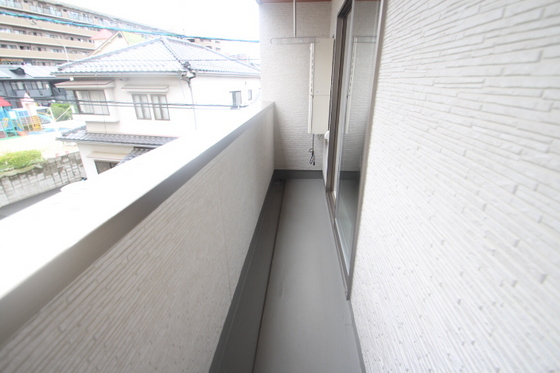 ロイヤルヴィラ向洋