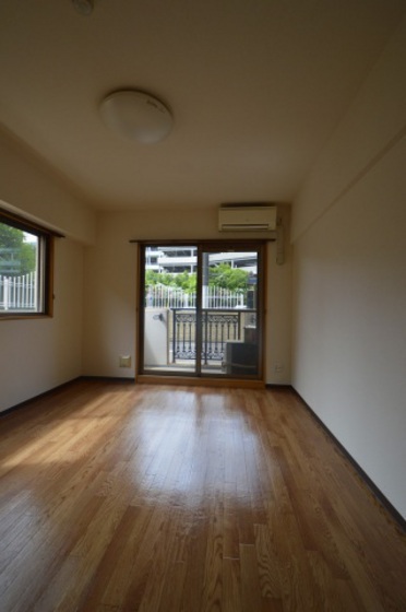 リベラーレ吉川