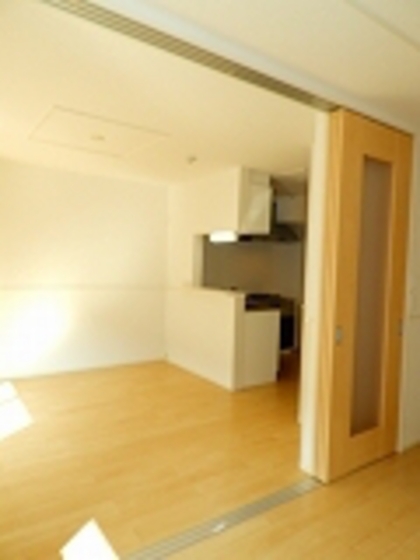 エソール パラディス