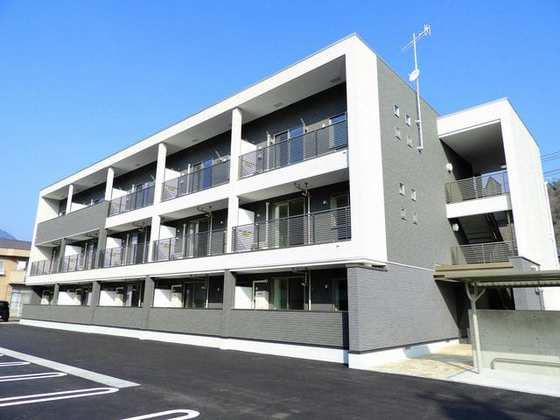 エソール パラディス