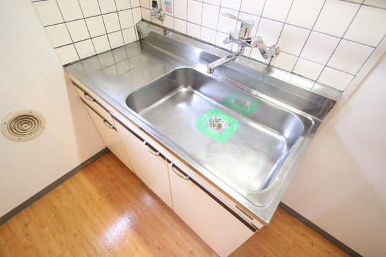 チェリータケタ