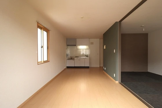 プレジオ六番館