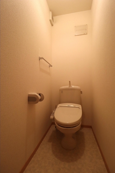 プレジオ六番館