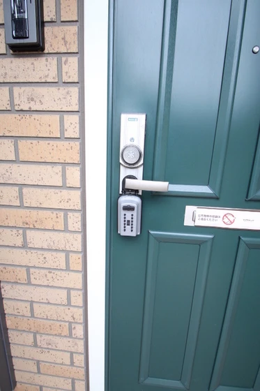 プレジオ六番館