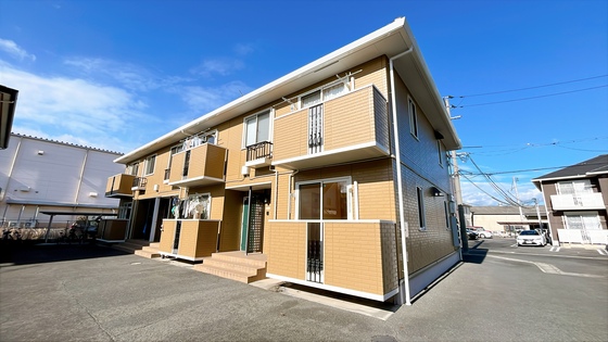 プレジオ六番館