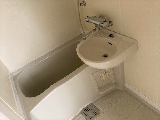 プレール庭瀬駅前