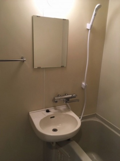 プレール庭瀬駅前