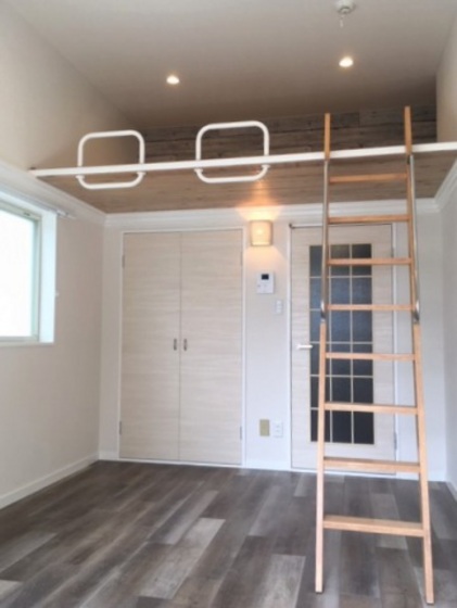 プレール庭瀬駅前