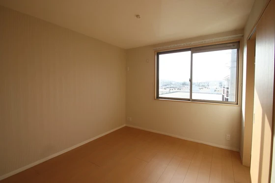 シャーメゾン小山