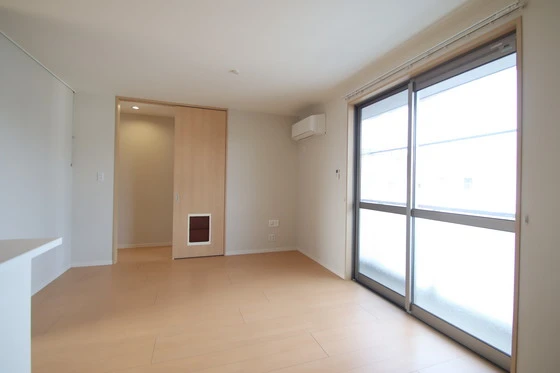 シャーメゾン小山