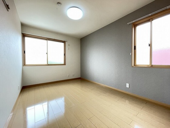 サンティーエ A棟