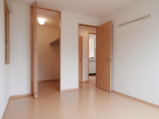 サンティーエ A棟