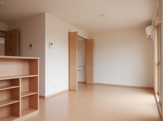 サンティーエ A棟