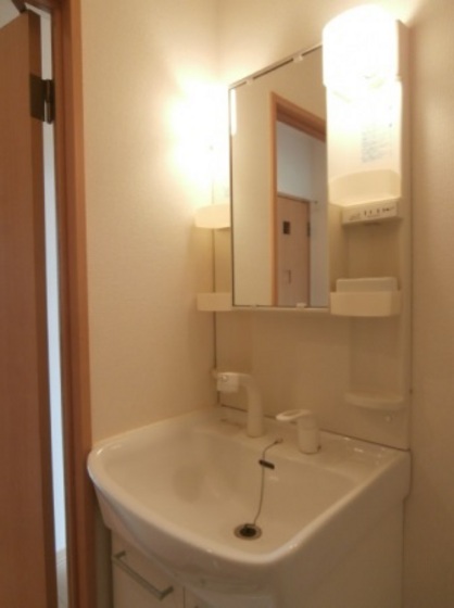 サンティーエ A棟