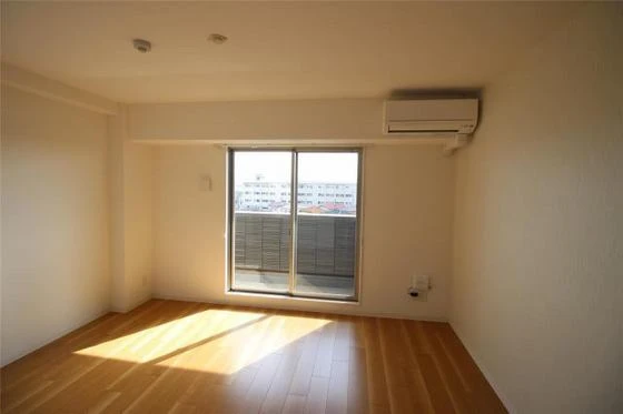 Wisteria(ウィステリア)