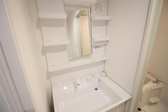 Wisteria(ウィステリア)