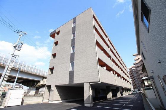 Wisteria(ウィステリア)