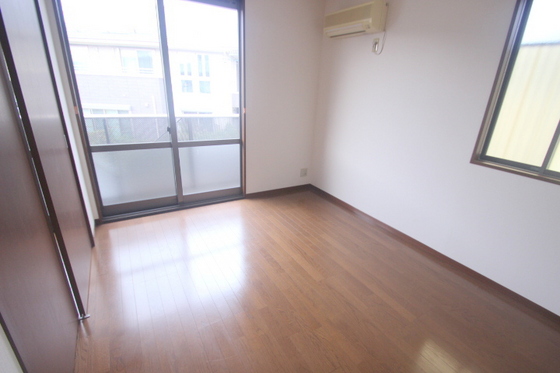 グリーンビレッジⅢ番館