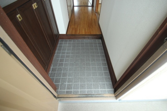 皆賀リバーサイドビル