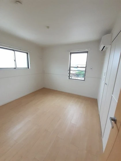 サンシャインハウスⅣB