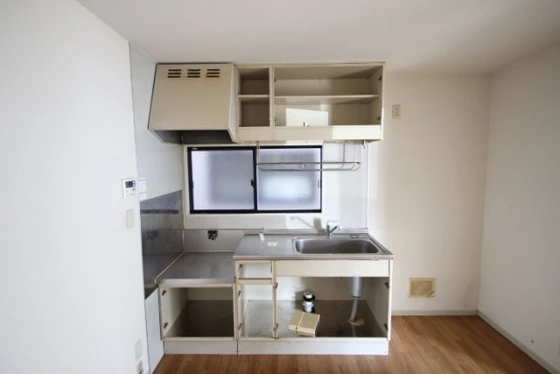 ファミーユ阿品 B棟