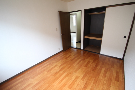 グリーンパーク西辛川B