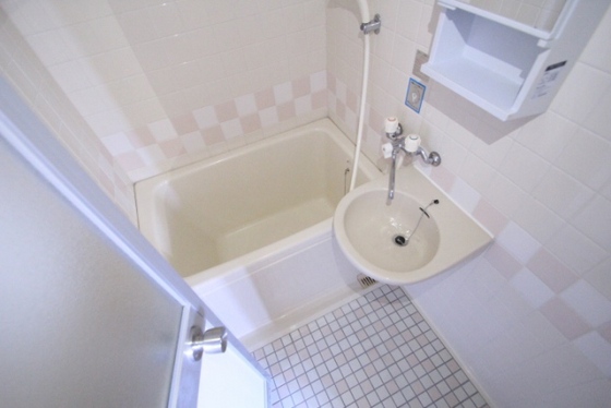 リライアンス牛田