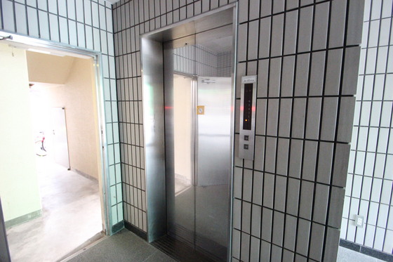 リライアンス牛田