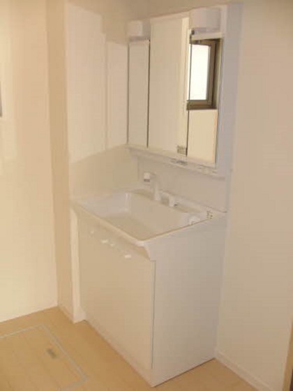 サニーフォルム