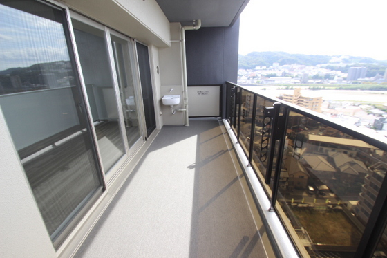 Belles西原(ベルズ西原)