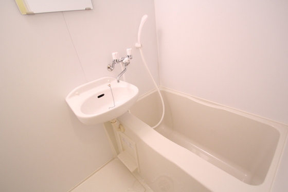 サニープレイス牛田新町