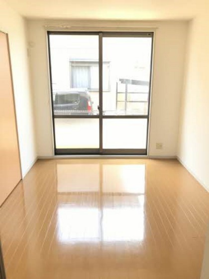 シャーメゾンつかさ B棟