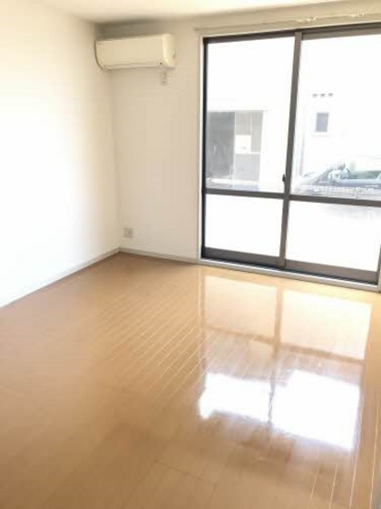 シャーメゾンつかさ B棟