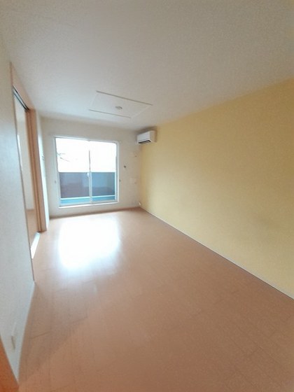 アンヴィーニュ