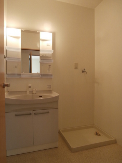 ボナール伊島 B