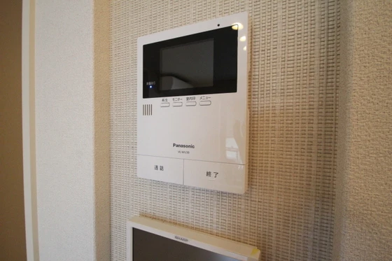 アズール庚午北