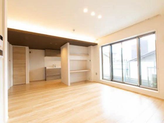 アズール庚午北