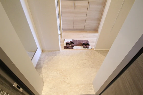 アズール庚午北