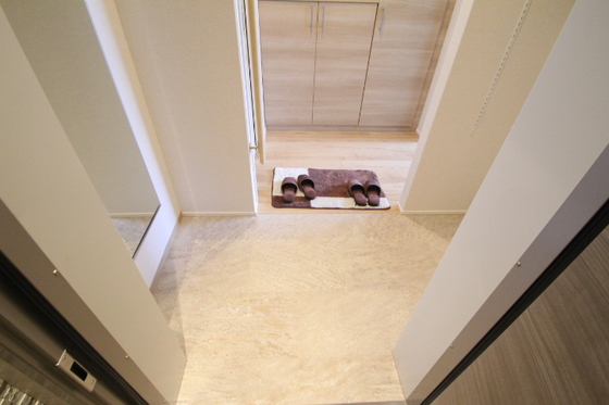 アズール庚午北