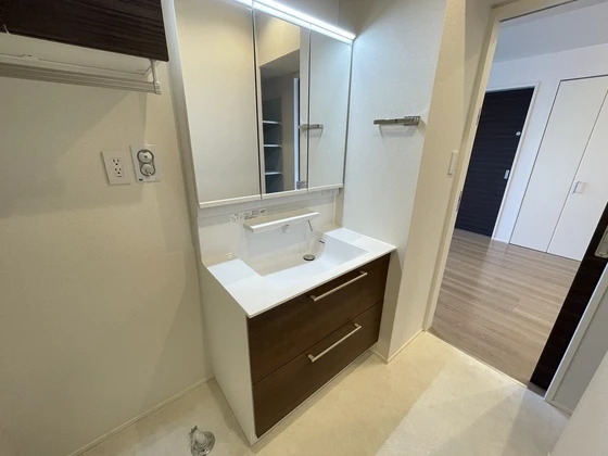 アズール庚午北