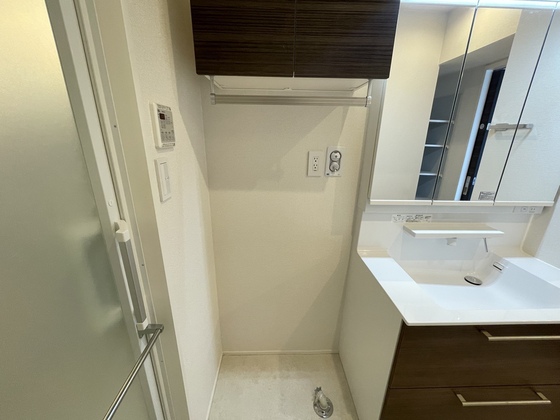 アズール庚午北