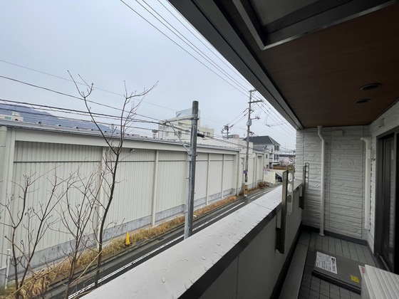 アズール庚午北