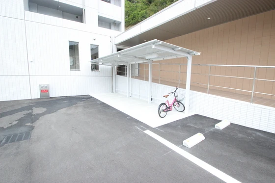 ウイング三滝観音台