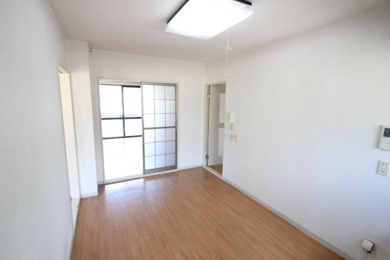 マナハイツ A棟