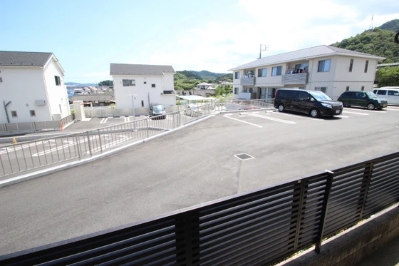 マナハイツ A棟