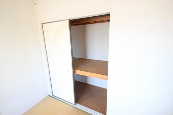 マナハイツ A棟