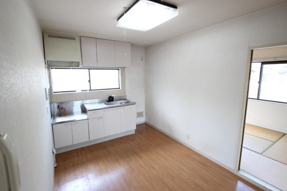 マナハイツ A棟