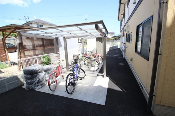 マナハイツ A棟