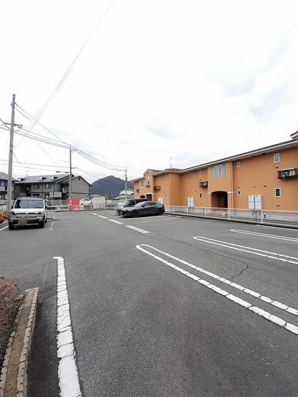 エテルノガーデン亀山